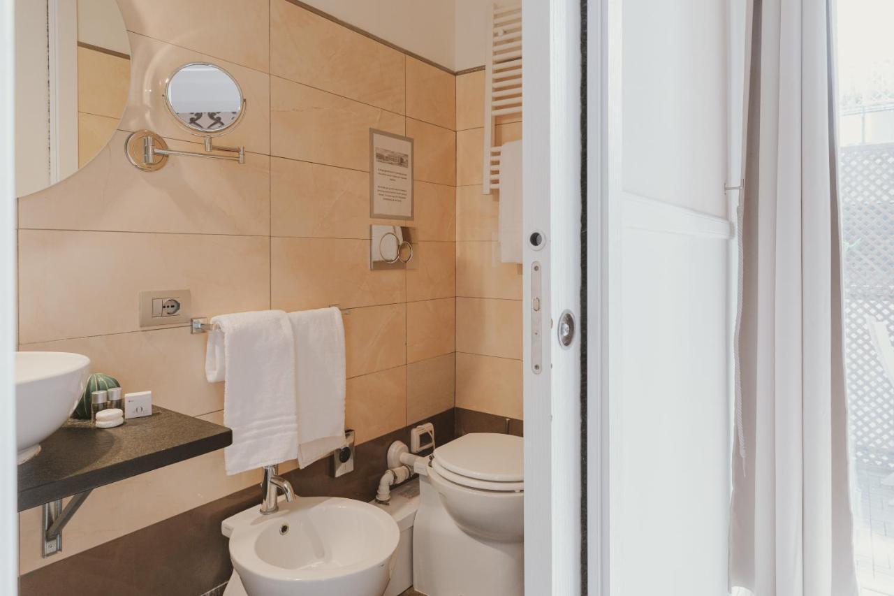 Residenza Il Giglio Hotel Rome Exterior photo