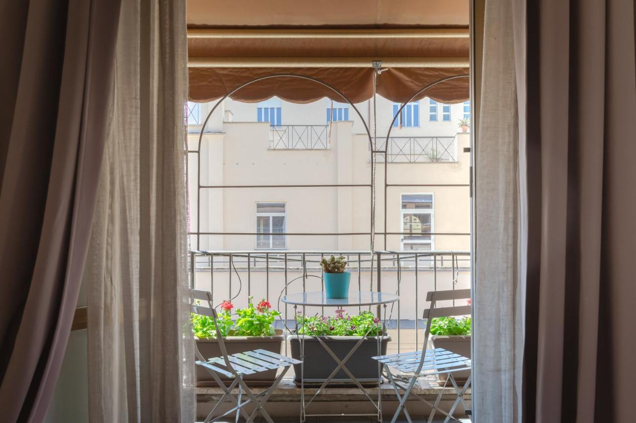 Residenza Il Giglio Hotel Rome Exterior photo
