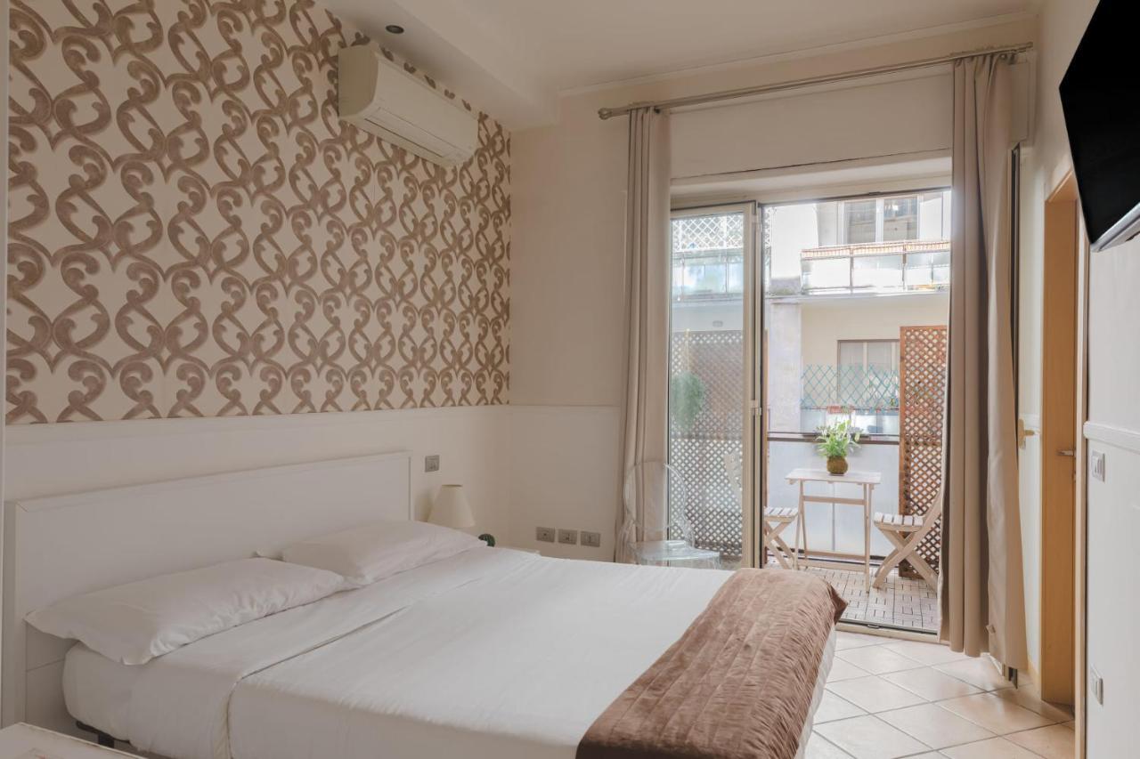 Residenza Il Giglio Hotel Rome Exterior photo